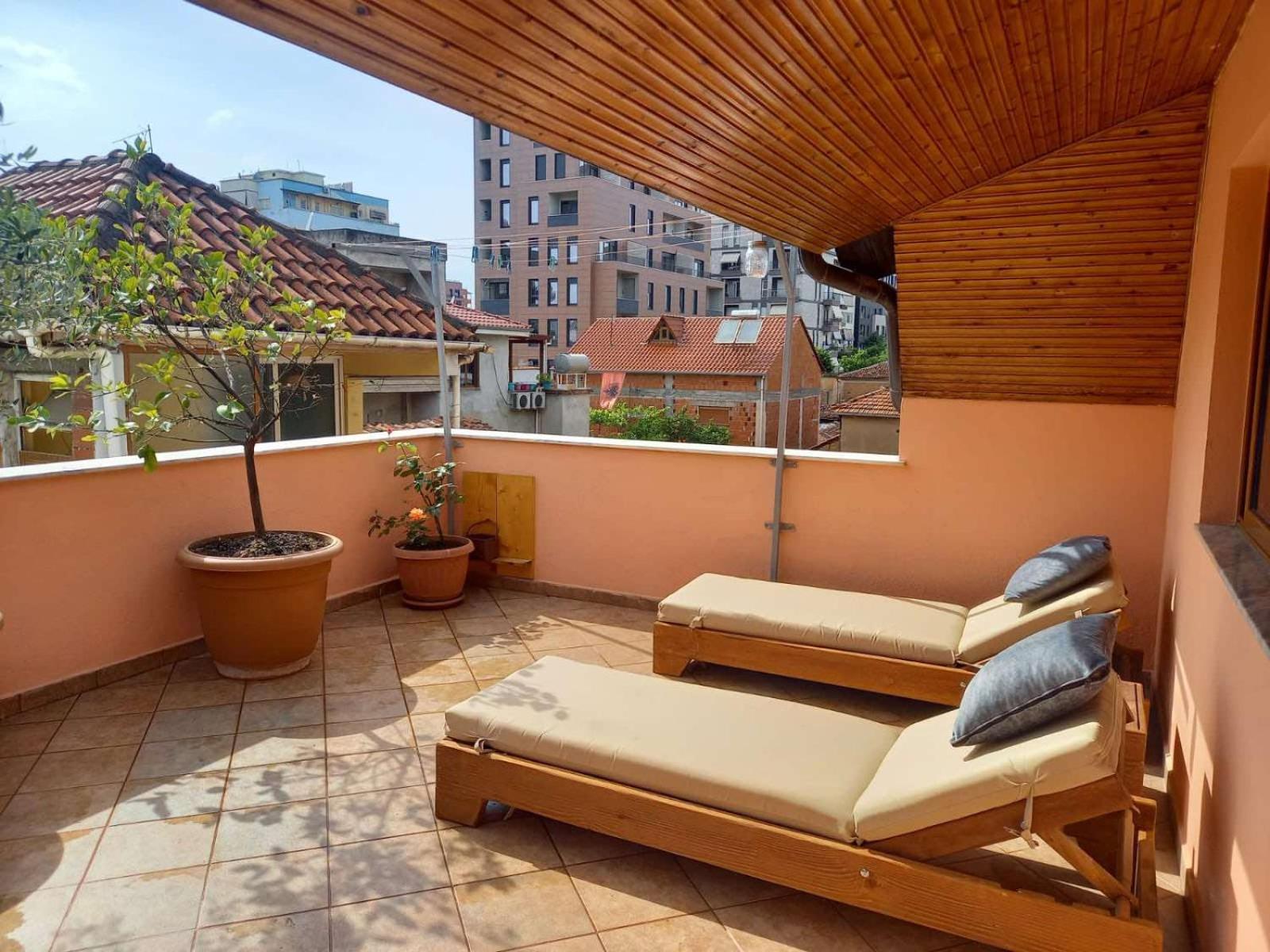 Apartment In Tirana Exterior photo